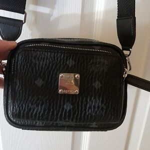 MCM small Klassik crossbody bag - Black